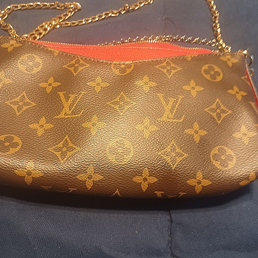 PURSE